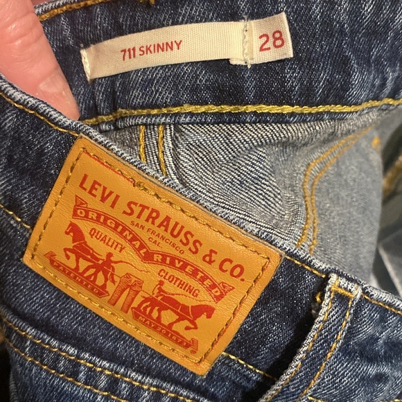 LEVI STRAUSS 711 Skinny Jeans Size W28/L28 - Picture 5 of 5